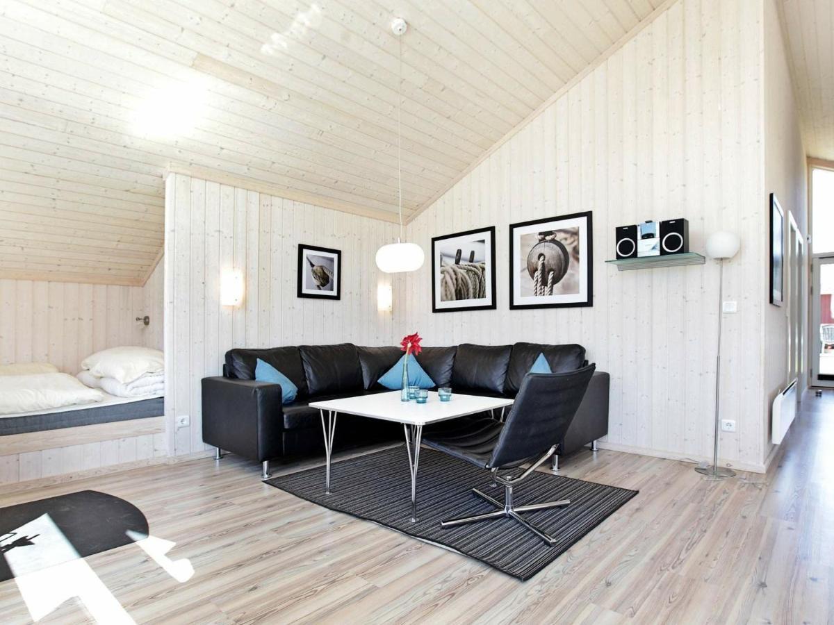 5 star holiday home in Gro enbrode Großenbrode Buitenkant foto